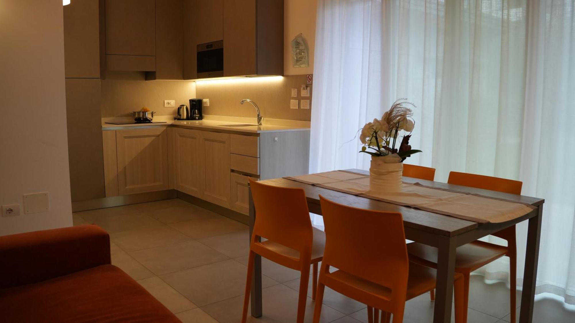 Casa Maria Apartments Riva del Garda Cameră foto